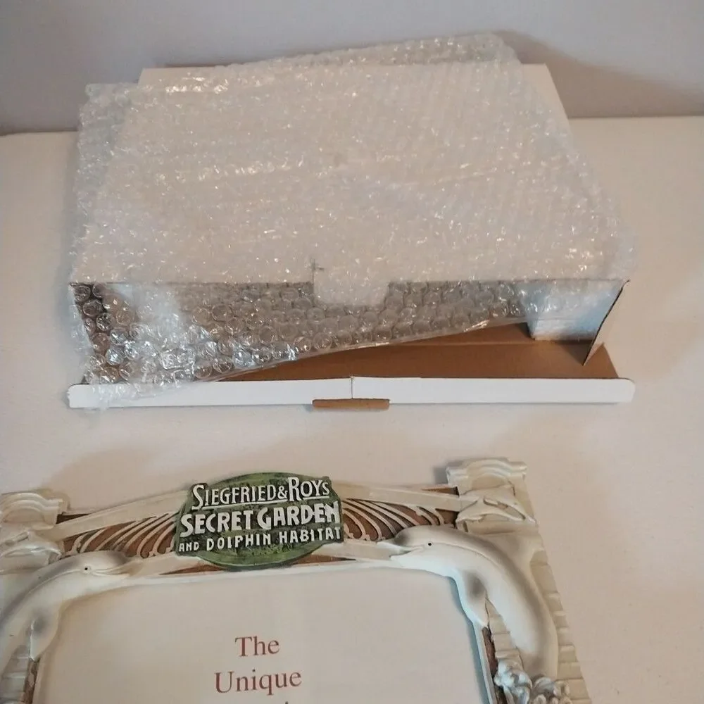 New Siegfried & Roy Secret Garden Photo Frame Mirage Las Vegas Tigers Dolphins